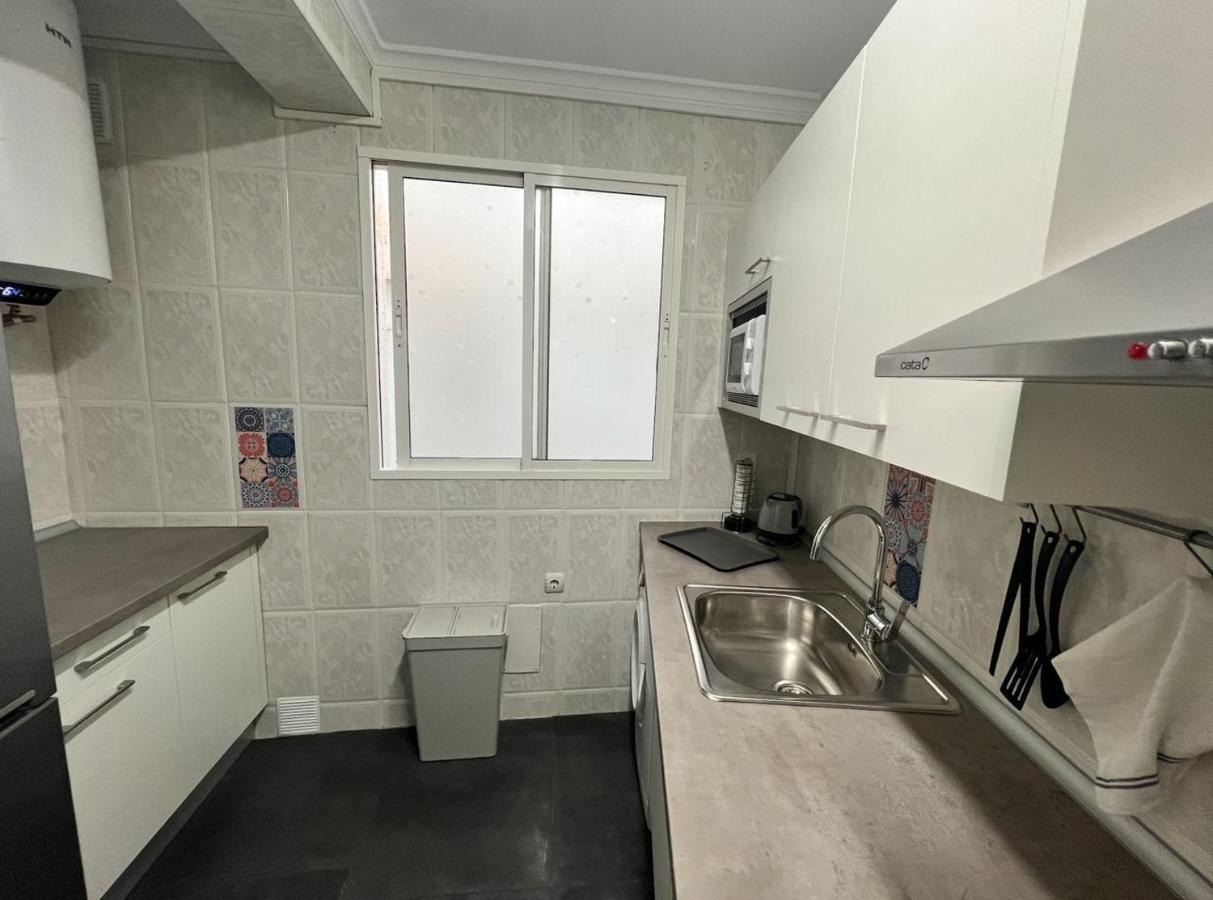 Holidays2Malaga 2 Bedroom Armengual De La Mota Close Shopping Center Eksteriør bilde