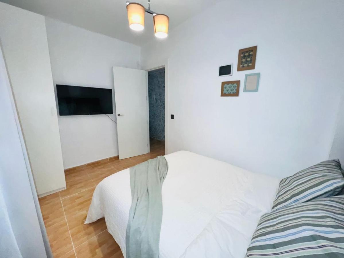 Holidays2Malaga 2 Bedroom Armengual De La Mota Close Shopping Center Eksteriør bilde