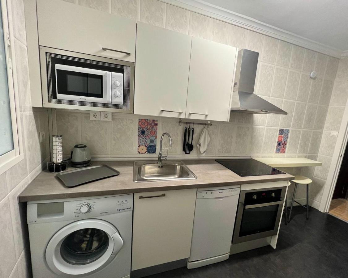 Holidays2Malaga 2 Bedroom Armengual De La Mota Close Shopping Center Eksteriør bilde