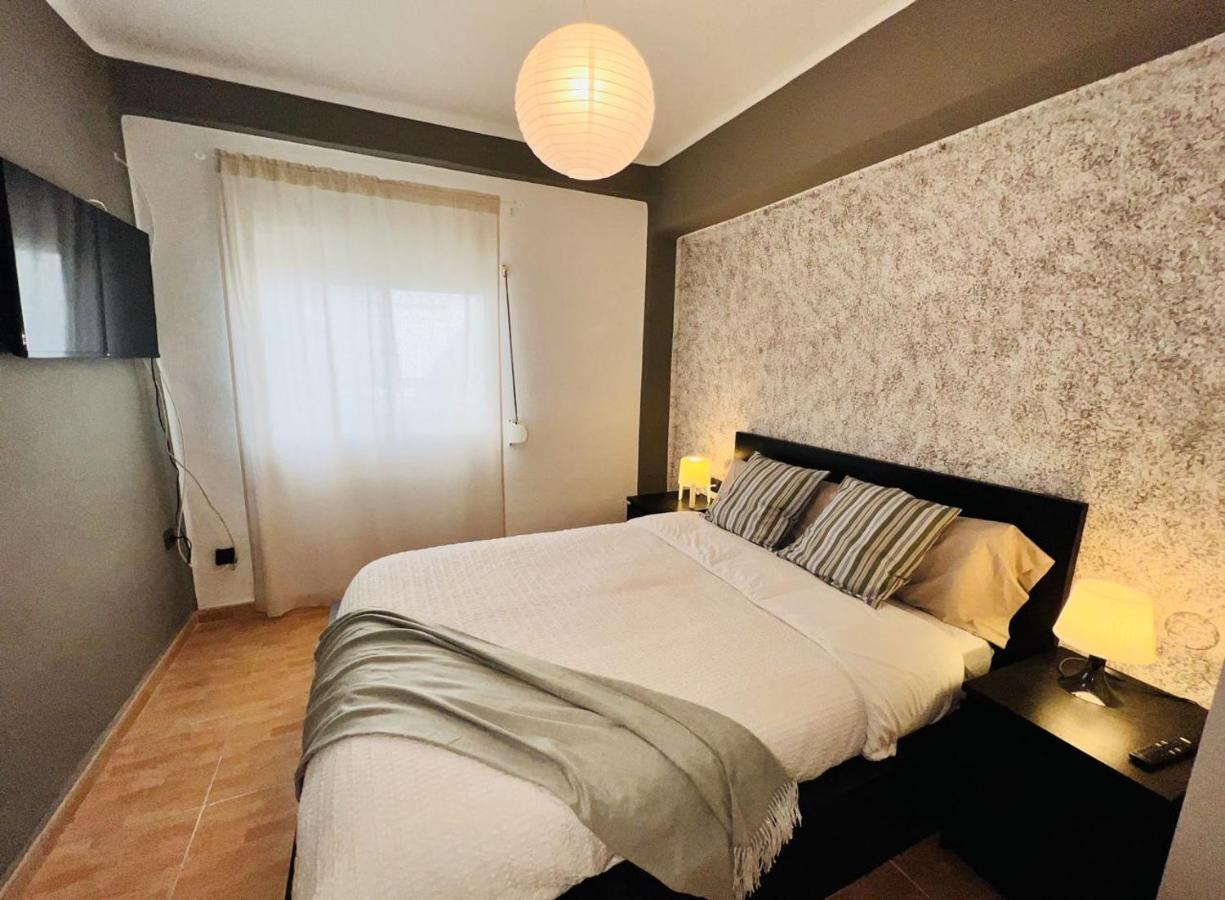 Holidays2Malaga 2 Bedroom Armengual De La Mota Close Shopping Center Eksteriør bilde